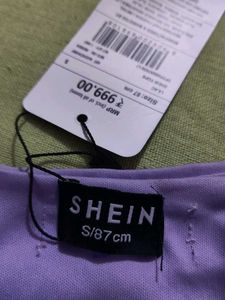 Lilac Sequinned fitted crop top