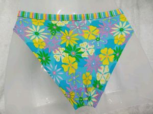 Panty Look Fly 🕊️