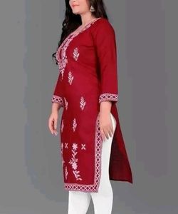 Maroon Embroidered Kurta size xl