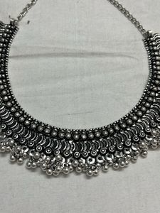 Silver Tone Necklace oxidised