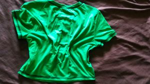 crop tee from urbanic