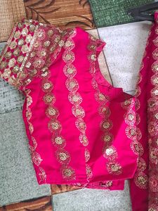 Pink tikki And Embroidery Work Vintage Saree