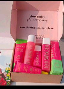 Selling Full Kbeauty Berry Skincare Set