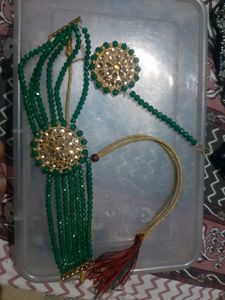 Neclace, Earings With Mangtika