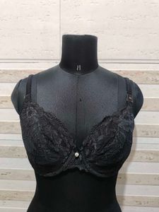 Victoria’s Secret Body By Victoria Black Lace Bow