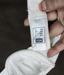 Comfortable White Bra 🖤