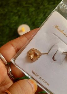 Hijab pin with lock✨️