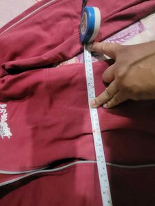 Sweetshirt With Cap