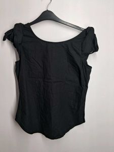 Black Cap Sleeve Top