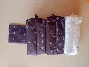 Pouch Set