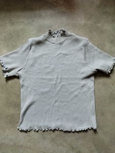 cropped tee shirt