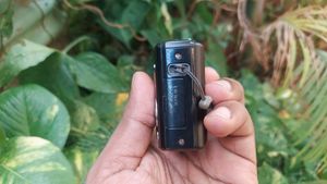 Panasonic Lumix DMC-TZ20 Camera Black