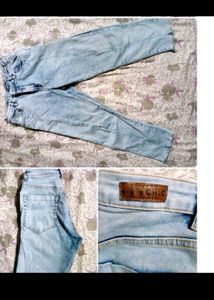 Combo Of Women Slim Fit And Skiny Jeans