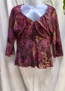 2856. CUTE TOP