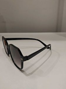 Black Hexagon Sunglasses