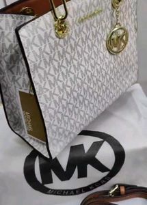 Micheal Kors Handbags