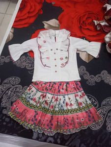 Cute Girls' Skirt Set