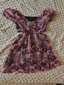 Classy Dress 🏵️🌸