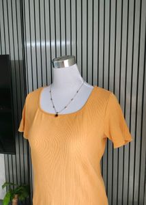 🆕 UNIQLO Square neck Ribbed Top