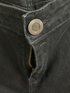UMM Jeans In Size 32