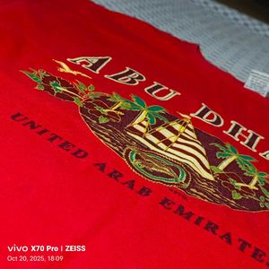 Abu Dhabi Graphic Tee