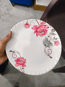Floral Patterned Dinner Plates - Set of 6