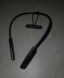 boat and oneplus neckband, Skullcandy earphone