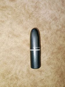 MAC Ruby Woo Lipstick