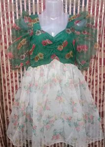tranding organza dress