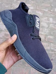 Stylish Black Walking Shoe For Men