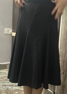 Elegant Black Flared Skirt