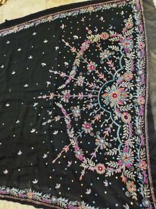 Aari Tari Black 🖤 Expansive Saree 😍