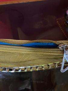 Sling Bag