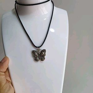 Gothic Skull Cord