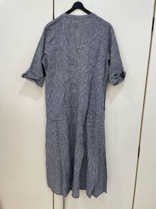 Indigo Checks &amp; Florals — Easy Chic 💙✨ 🌿 👗 🔥✨