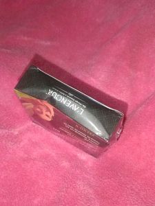 L'avenour D-Tan Facial Kit