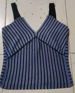 A Cute Small Size Top