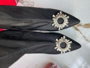 Black ankle-boot Style