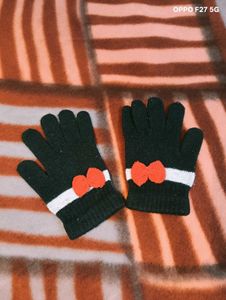 Cute Bow Accent Gloves
