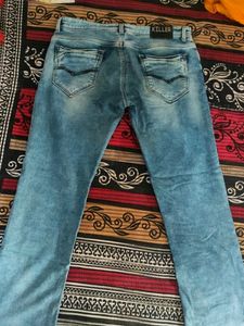 Stylish blue faded Killer jeans in good condition!