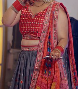 Elegant Grey &amp; Margenta Lehenga Choli