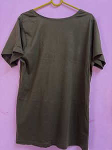 Green &#39;Rock&#39; Graphic Tee and shorts combo