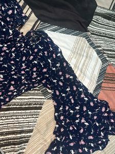 Floral Print Bell Sleeve Top