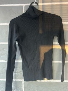 Black Turtleneck Ribbed Top