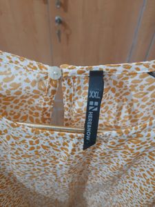 Leopard print Plus size Peplum Top