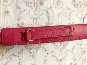 Pretty Sling Bag