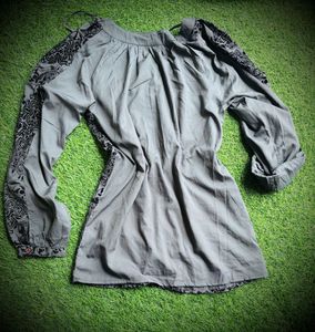 Stylish Women&#39;s Tops Bundle
