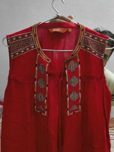 Maroon Ethnic shrug