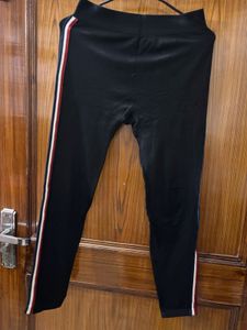 lace design legging