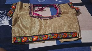 Pink Beautiful Saree With Broad Border